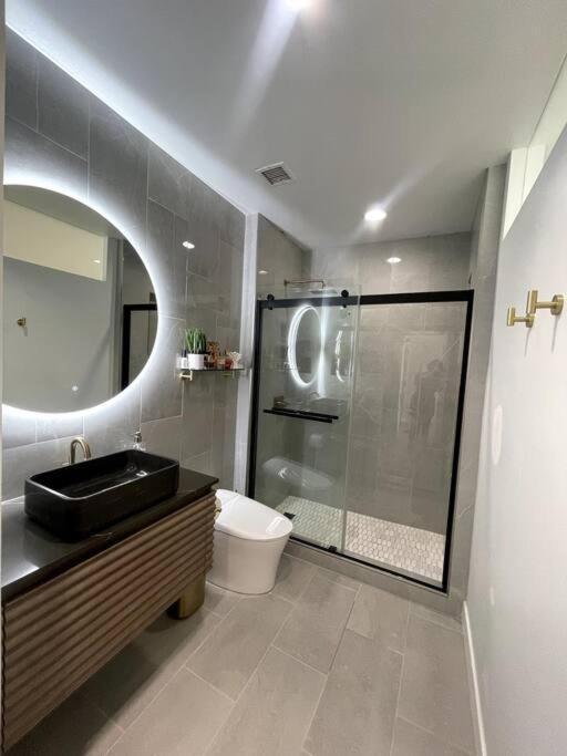 Luxury Highrise Condo Downtown La Los Angeles Exterior photo